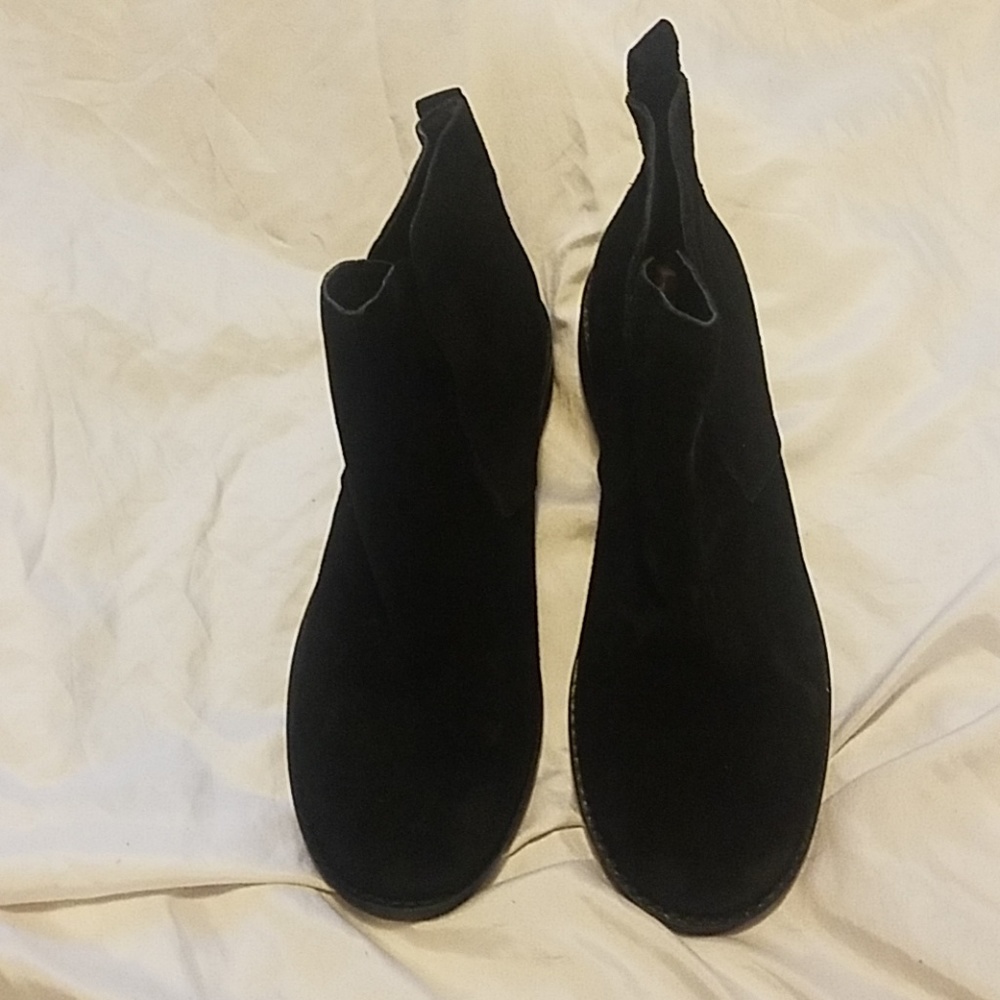 Lucky Brand Ankle boots size 7.